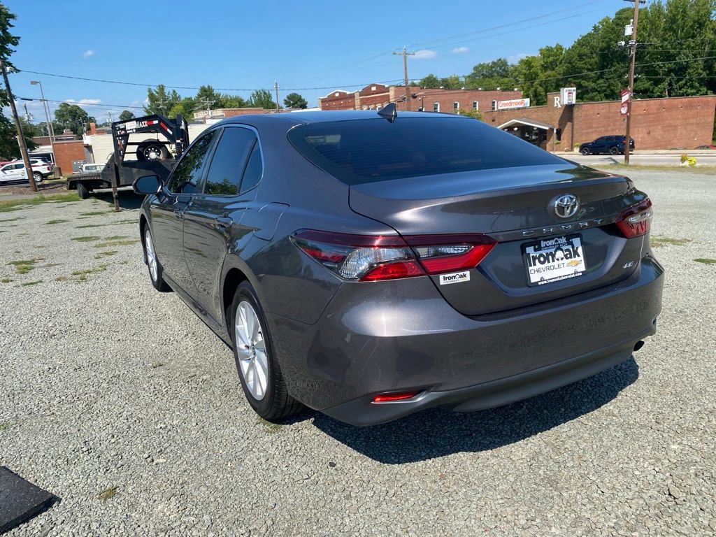 Used 2023 Toyota Camry LE FWD image 5