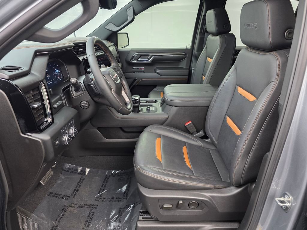 Used 2024 GMC Sierra 1500 AT4 w/ Technology Package image 9