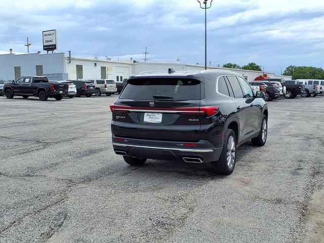 Used 2025 Buick Enclave Preferred AWD/4WD image 29