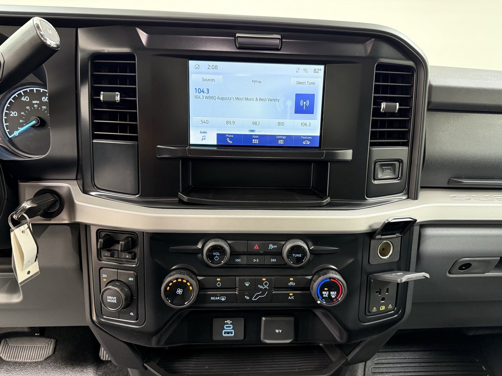 New 2025 Ford F350 XLT w/ XLT Value Package image 22