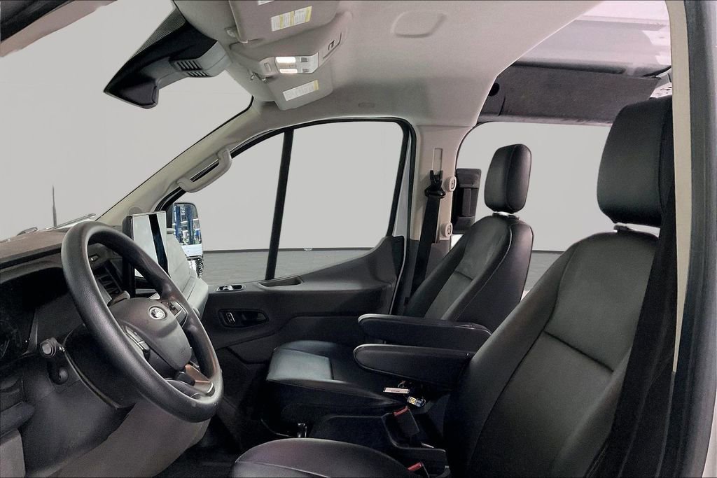 Used 2023 Ford Transit 150 Low Roof RWD image 23