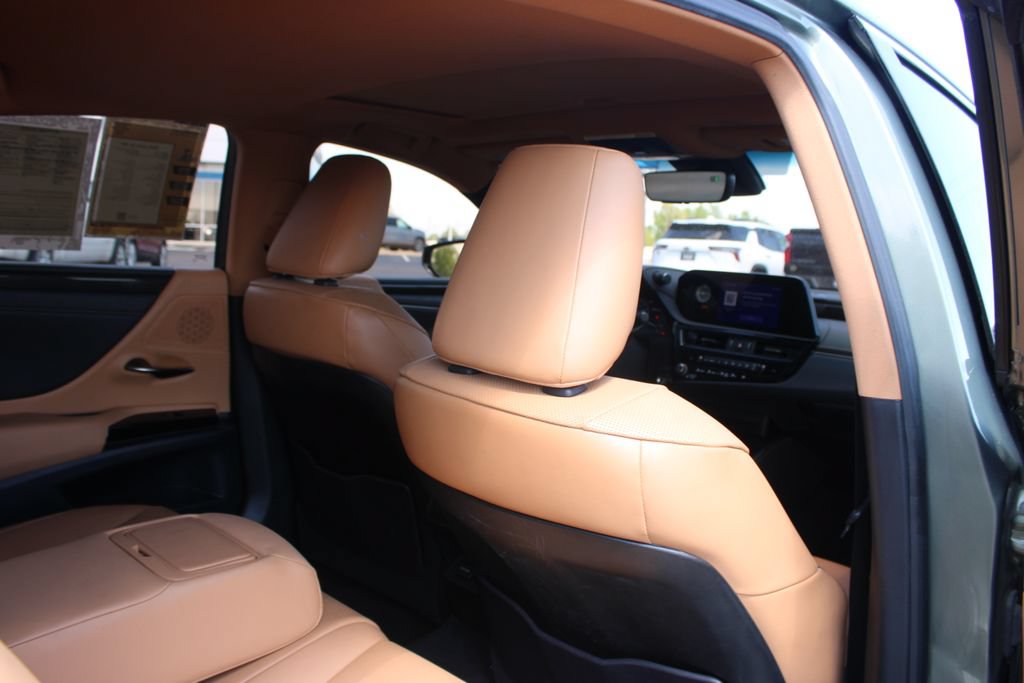 Used 2023 Lexus ES 350 w/ Accessory Package (Z1) FWD image 31