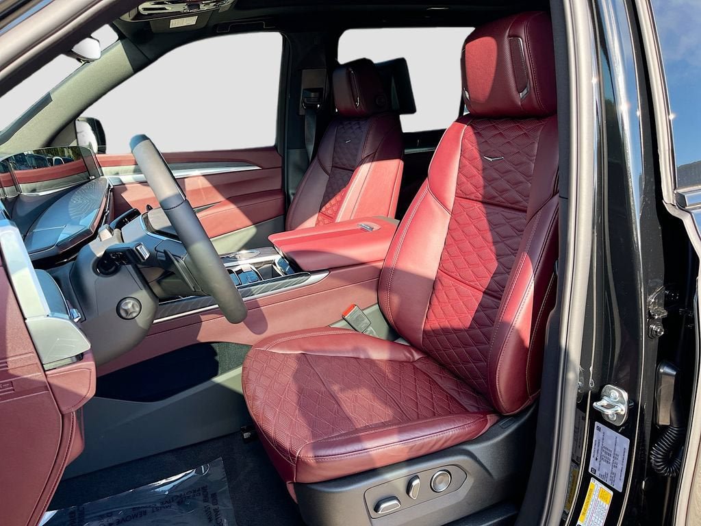 New 2026 Cadillac Escalade ESV Sport w/ Touring Package AWD/4WD image 15