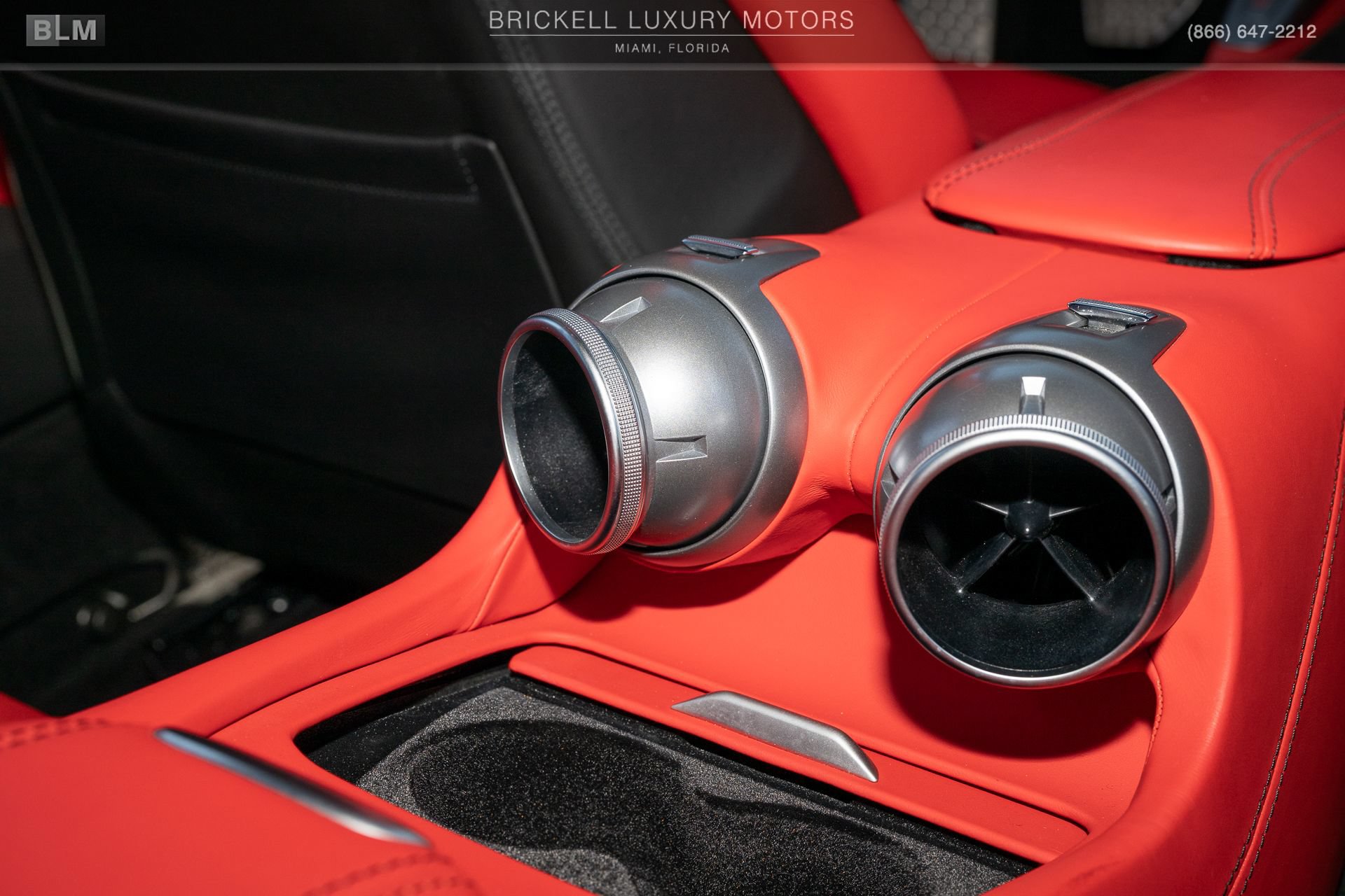 Used 2018 Ferrari GTC4Lusso T RWD image 18