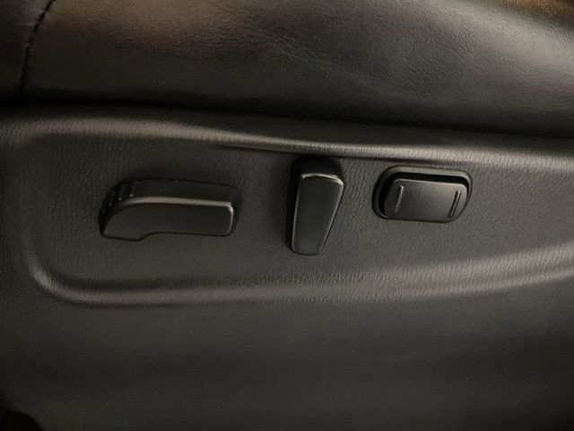 Used 2016 INFINITI QX80 4WD w/ Deluxe Technology Package image 12