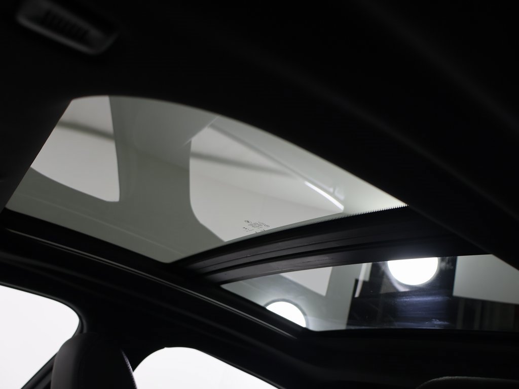 Used 2024 BMW M235i xDrive Gran Coupe w/ M Performance Package image 10