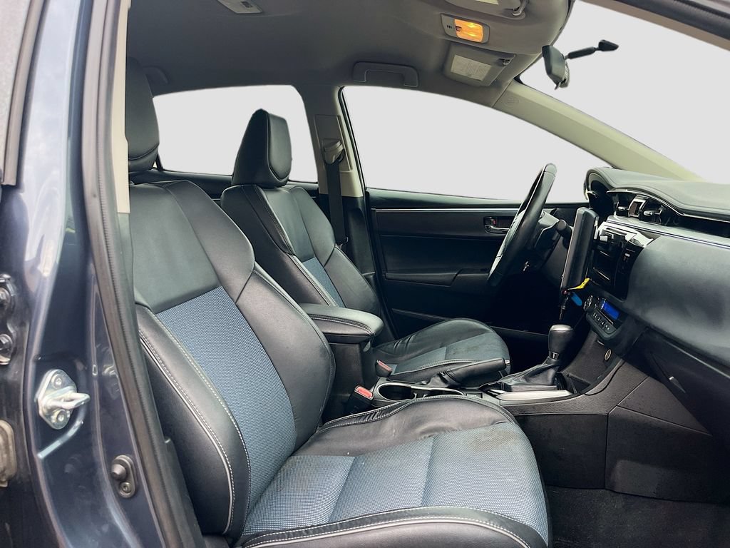 Used 2014 Toyota Corolla S FWD image 25