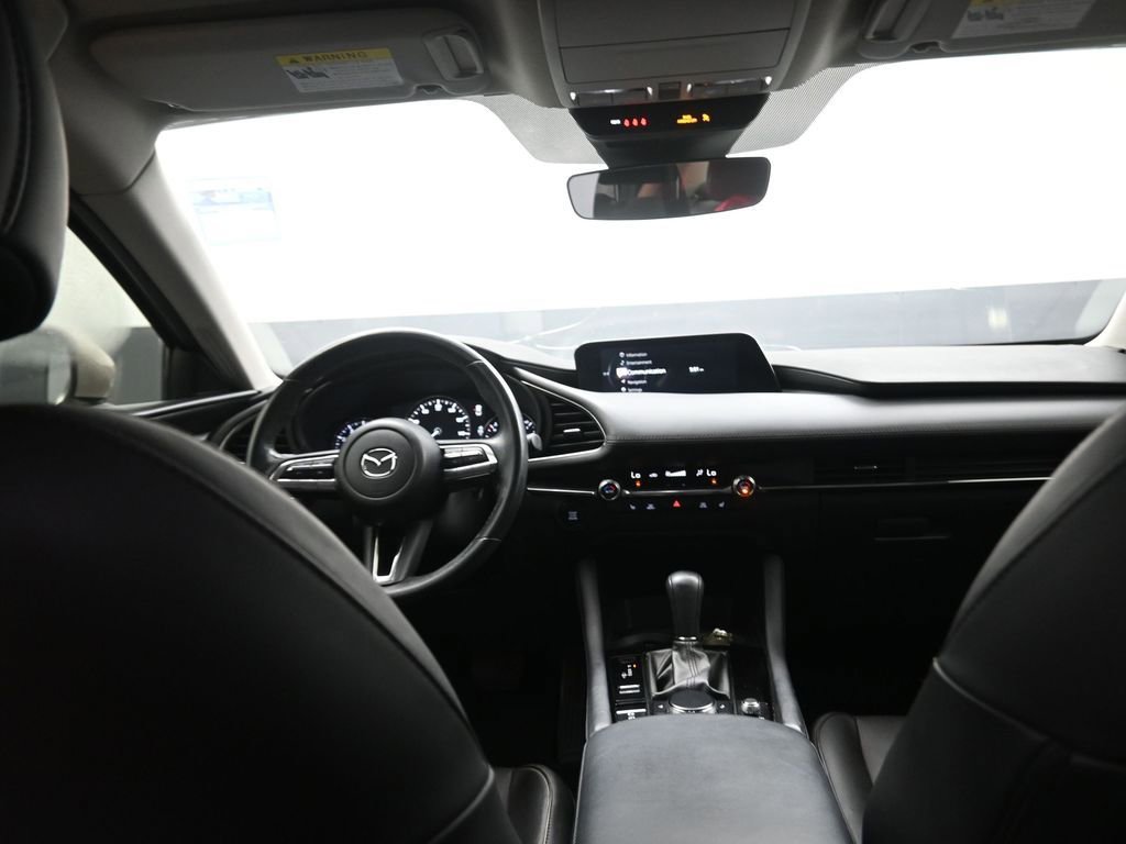 Used 2023 MAZDA MAZDA3 s image 13