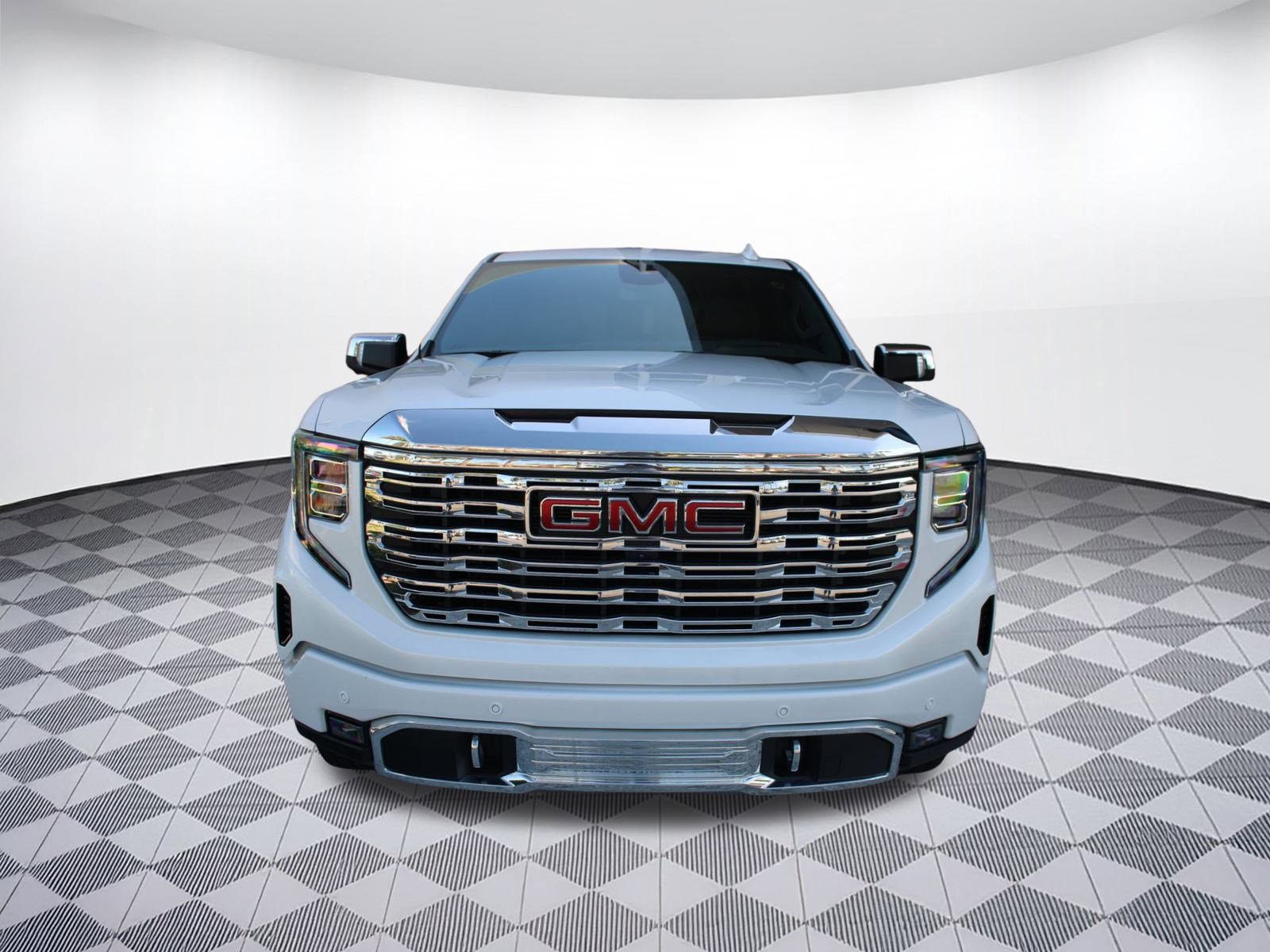 Used 2024 GMC Sierra 1500 Denali w/ Denali Reserve Package image 6