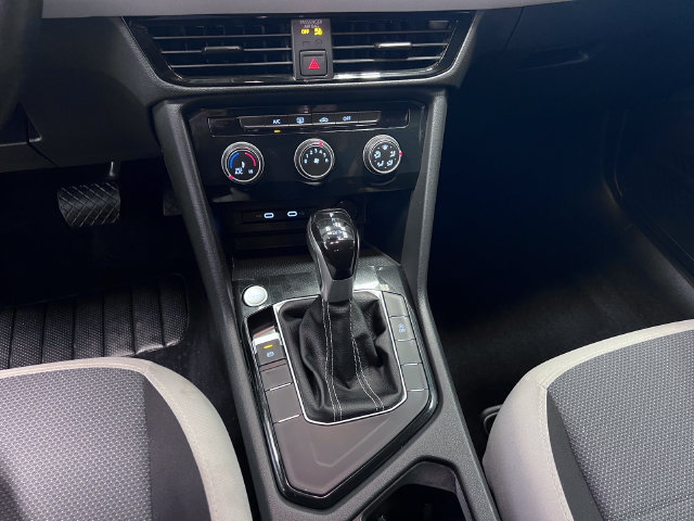 Certified 2025 Volkswagen Taos S FWD image 26