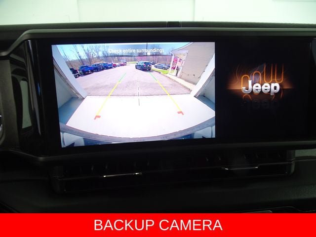 Certified 2025 Jeep Wrangler Unlimited Sahara w/ Safety Group image 14