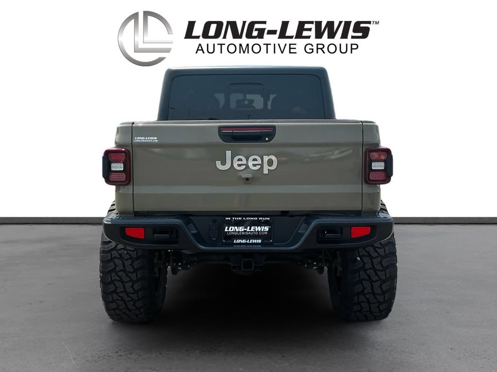 Used 2020 Jeep Gladiator Overland AWD/4WD image 5