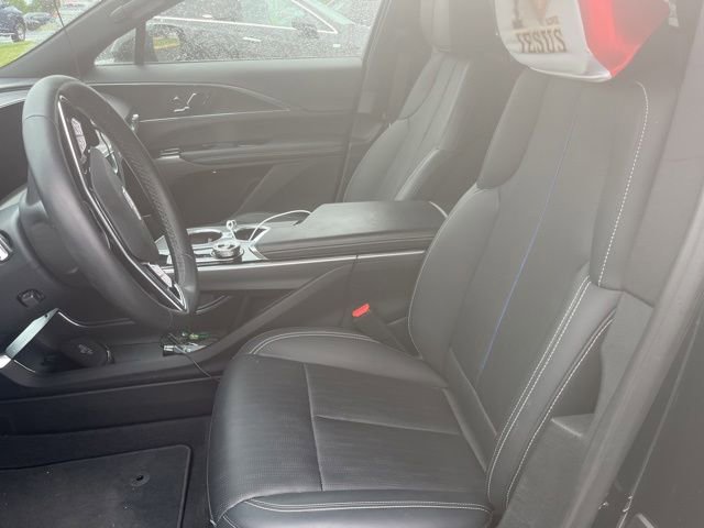 Certified 2024 Cadillac Lyriq Sport AWD/4WD image 8