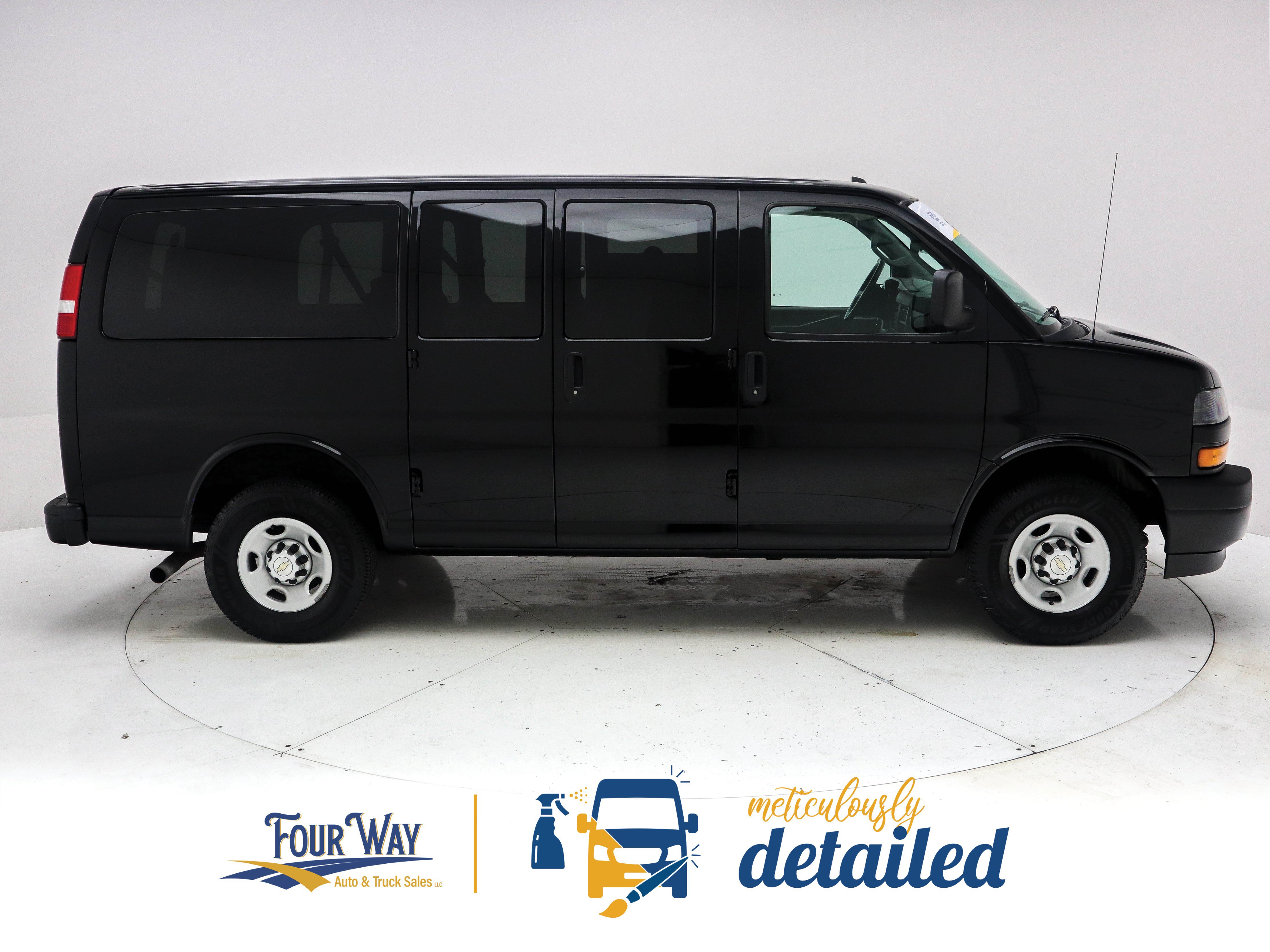 Used 2020 Chevrolet Express 2500 LS w/ Driver Convenience Package RWD image 2