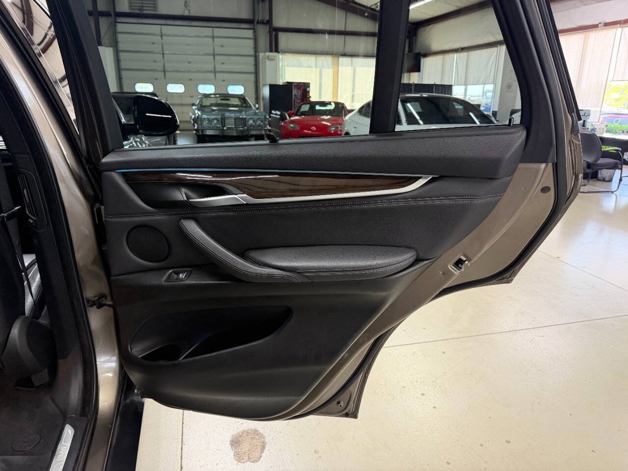 Used 2018 BMW X5 xDrive35i AWD/4WD image 14
