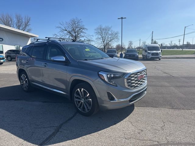 Used 2020 GMC Terrain Denali w/ Denali Premium Package image 8
