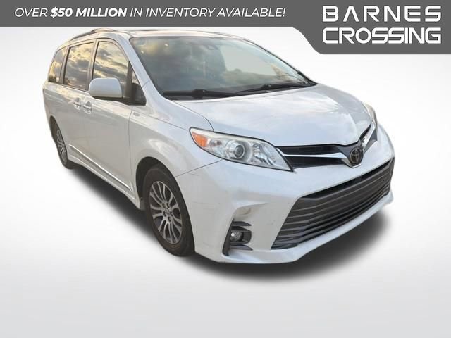 Used 2019 Toyota Sienna XLE w/ XLE Navigation Package
