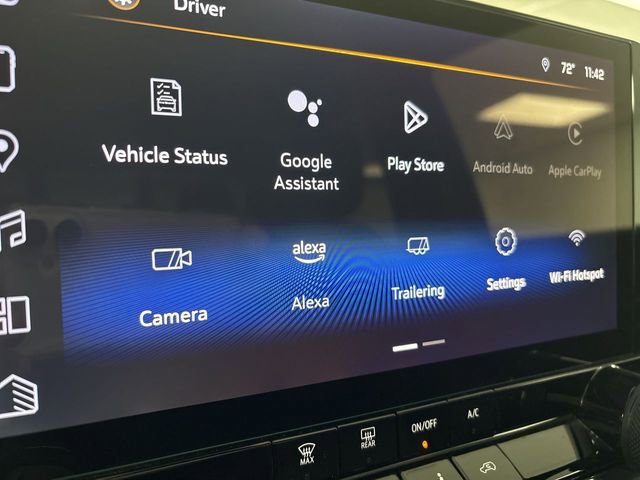 Used 2023 Chevrolet Colorado Trail Boss w/ Technology Package image 45