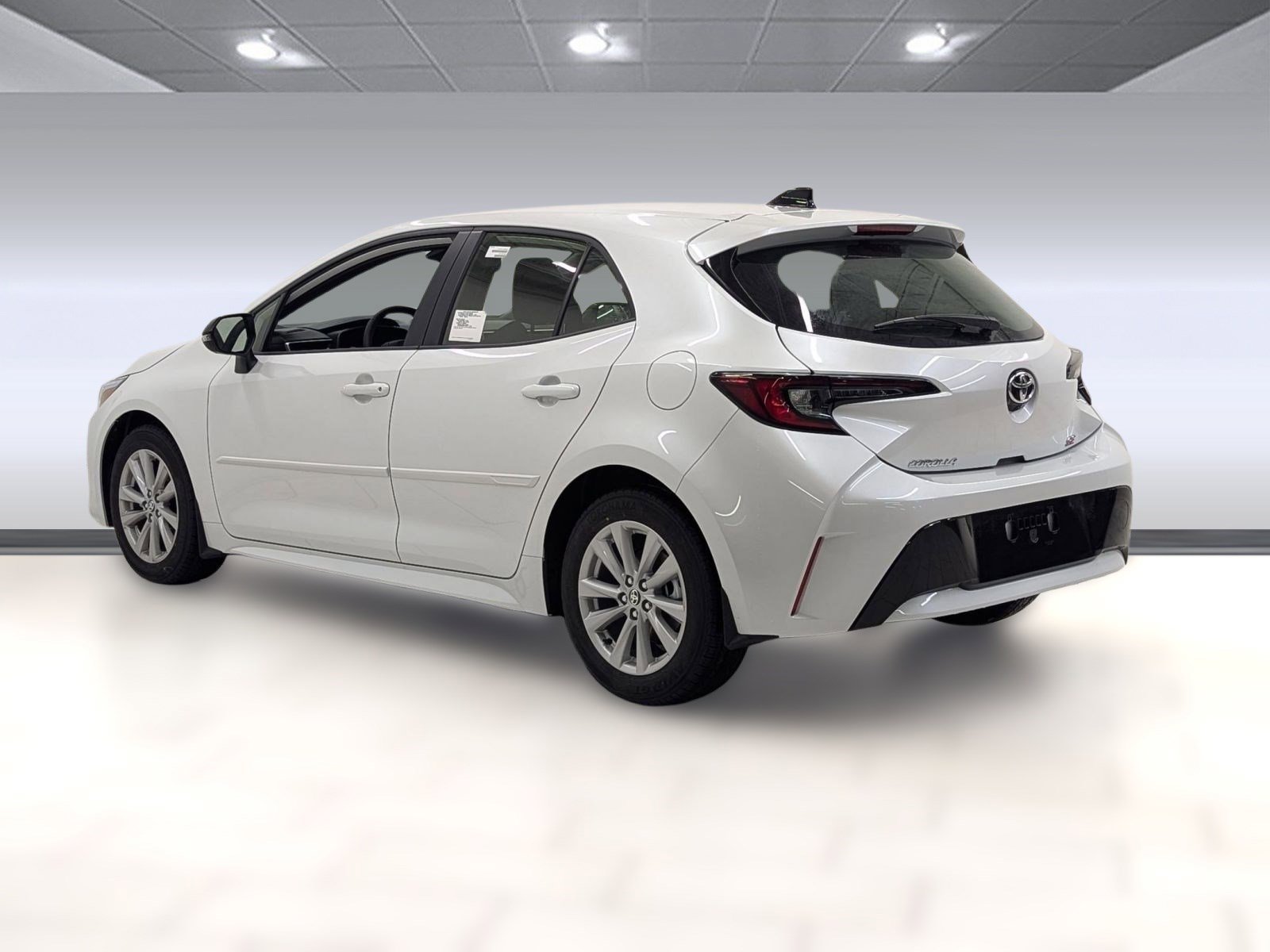 New 2026 Toyota Corolla SE image 2