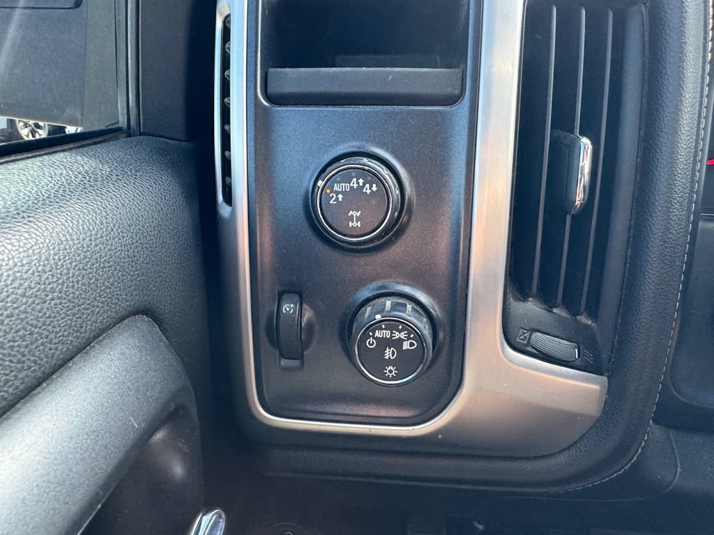 Used 2017 GMC Sierra 1500 SLE w/ SLE Value Package AWD/4WD image 31