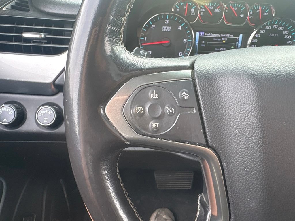 Used 2018 Chevrolet Suburban LT AWD/4WD image 21