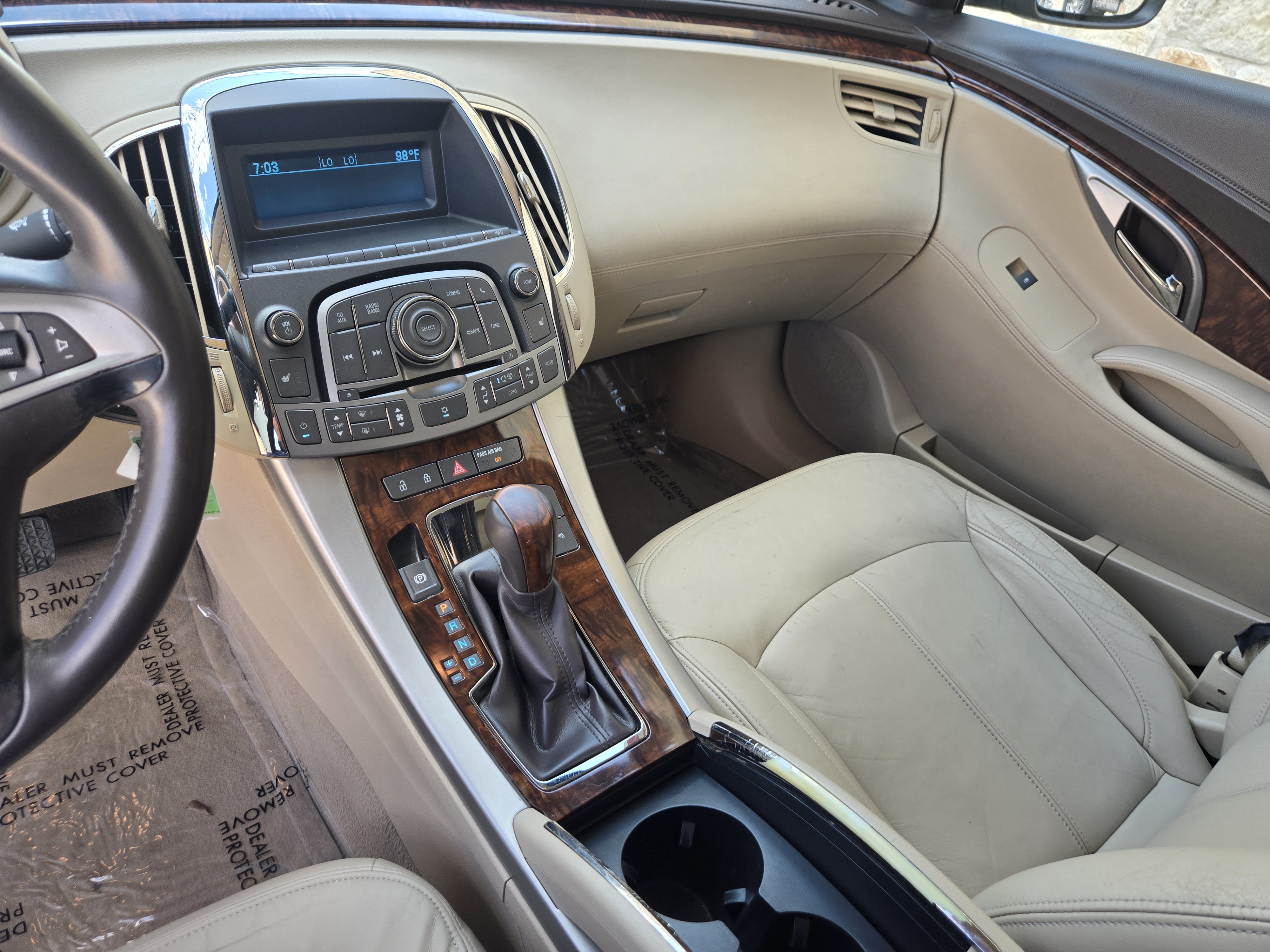 Used 2010 Buick LaCrosse CXL FWD image 13