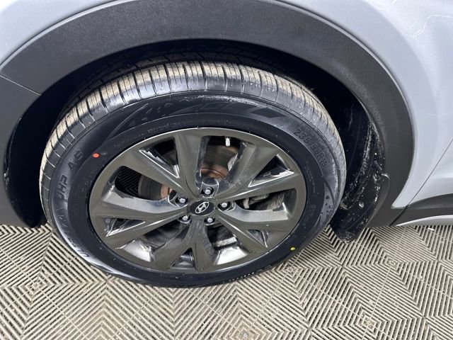 Used 2017 Hyundai Santa Fe Sport image 10