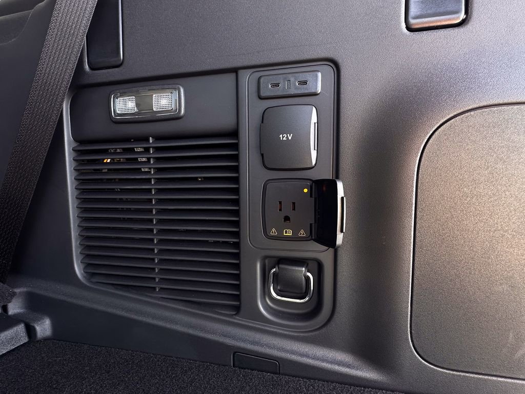 New 2025 Ford Expedition Platinum w/ Driver's Package image 63