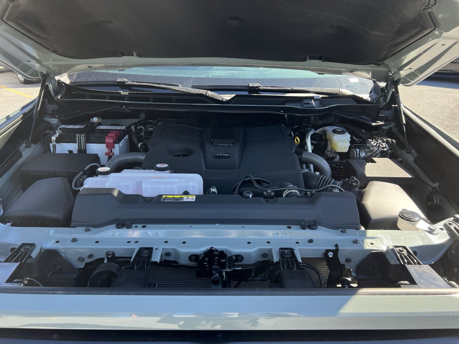 New 2026 Toyota Tundra Limited AWD/4WD image 28