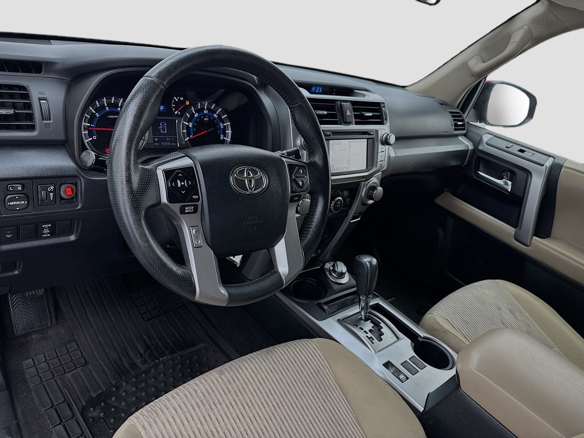 Used 2017 Toyota 4Runner SR5 AWD/4WD image 7