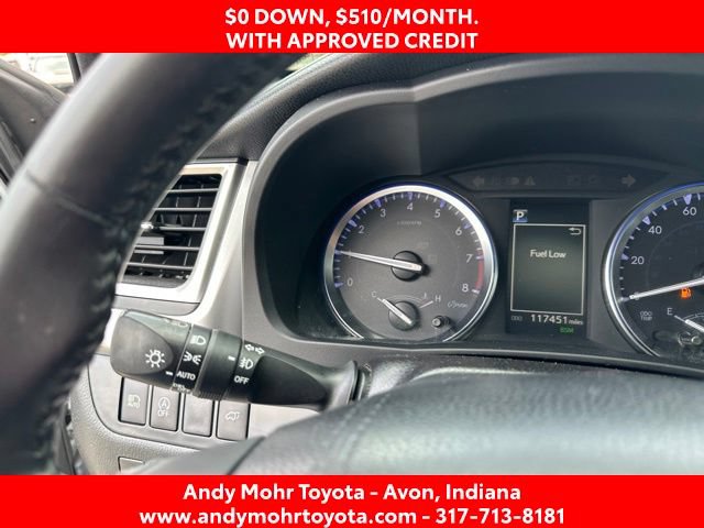 Used 2018 Toyota Highlander XLE FWD image 17