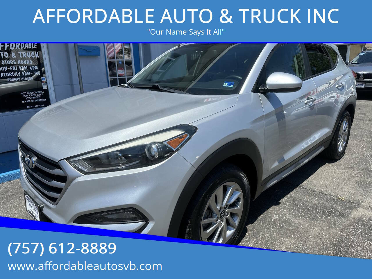 Used 2017 Hyundai Tucson SE w/ SE Popular Package 02