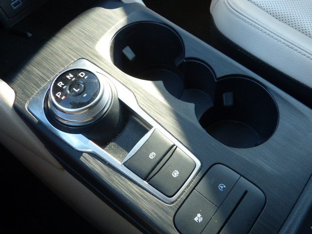 Used 2022 Ford Escape SEL w/ Technology Package image 27