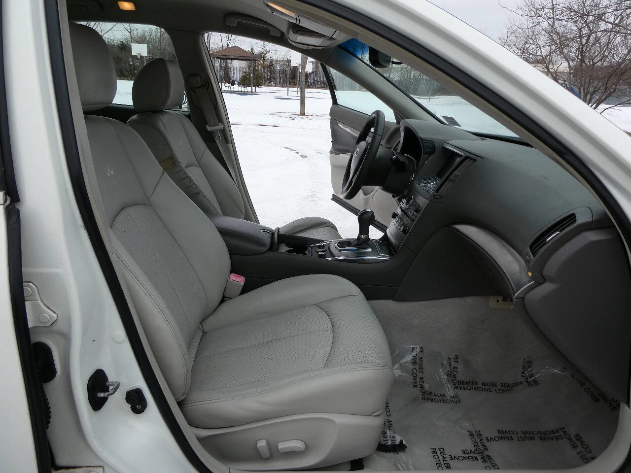 Used 2011 INFINITI G25 x image 23