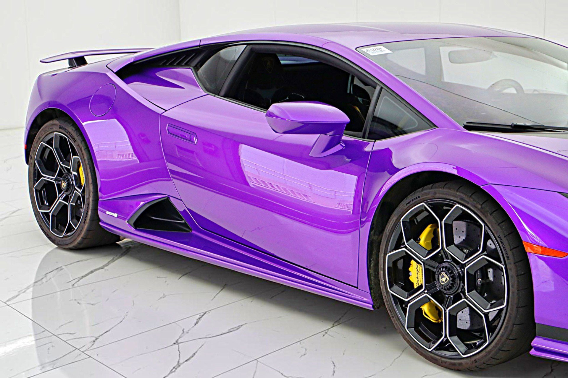 Used 2024 Lamborghini Huracan Tecnica RWD image 20