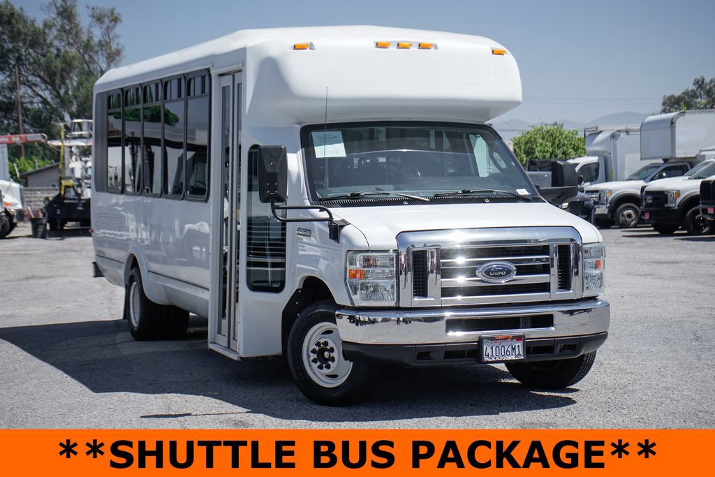 Used 2013 Ford E-450 and Econoline 450 Super Duty w/ Shuttle Bus Prep Pkg RWD image 2