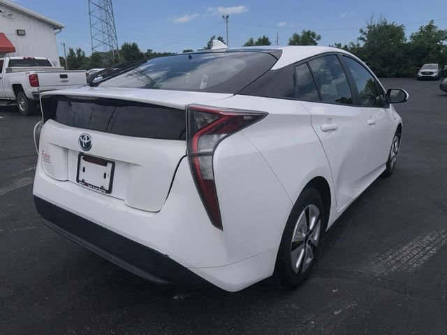 Used 2016 Toyota Prius Two FWD image 6