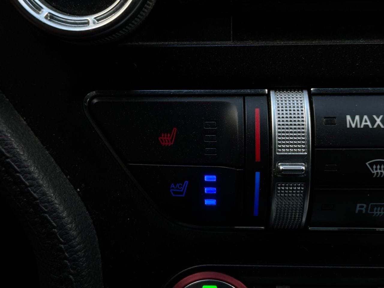 Used 2022 Ford Mustang GT Premium w/ GT Performance Package RWD image 50