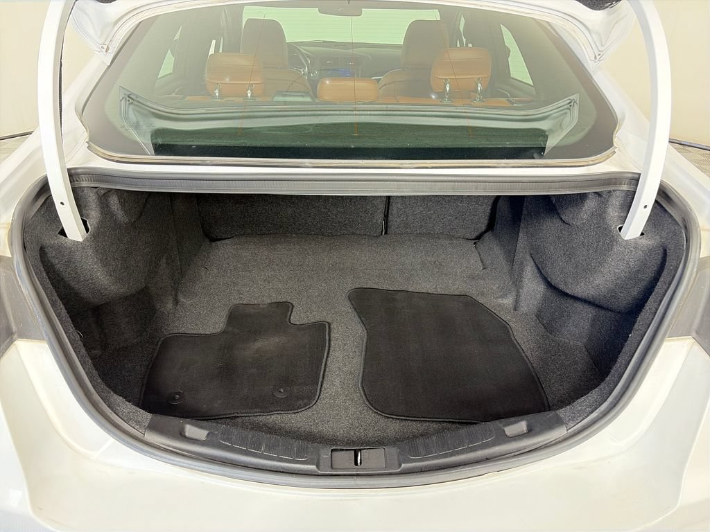 Used 2020 Ford Fusion Titanium FWD image 27
