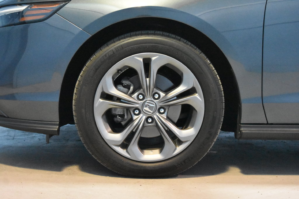 Used 2024 Honda Accord EX image 25
