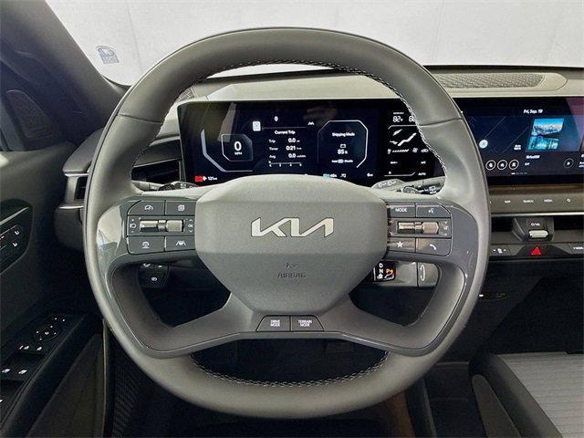 New 2026 Kia EV9 Land image 11
