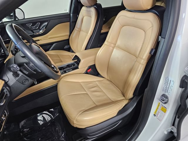 Certified 2023 Lincoln Corsair Reserve w/ Equipment Group 201A AWD/4WD image 24