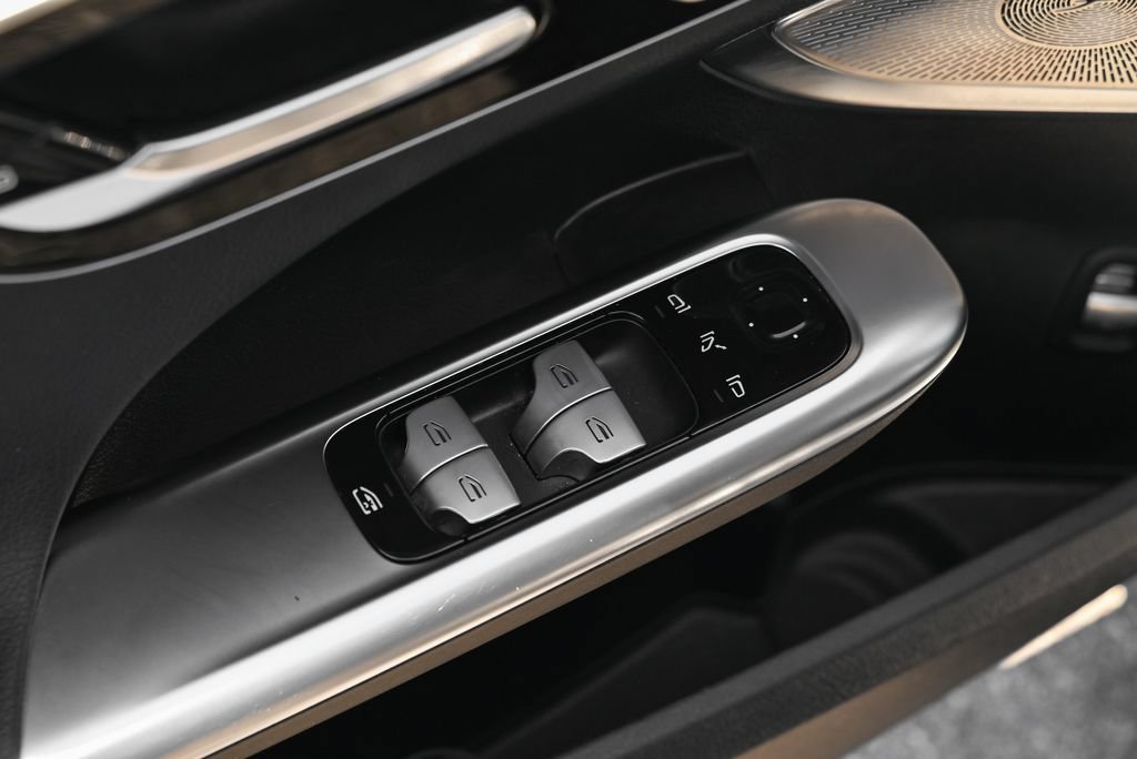 Used 2022 Mercedes-Benz C 300 4MATIC Sedan w/ AMG Line w/ Night Package image 35
