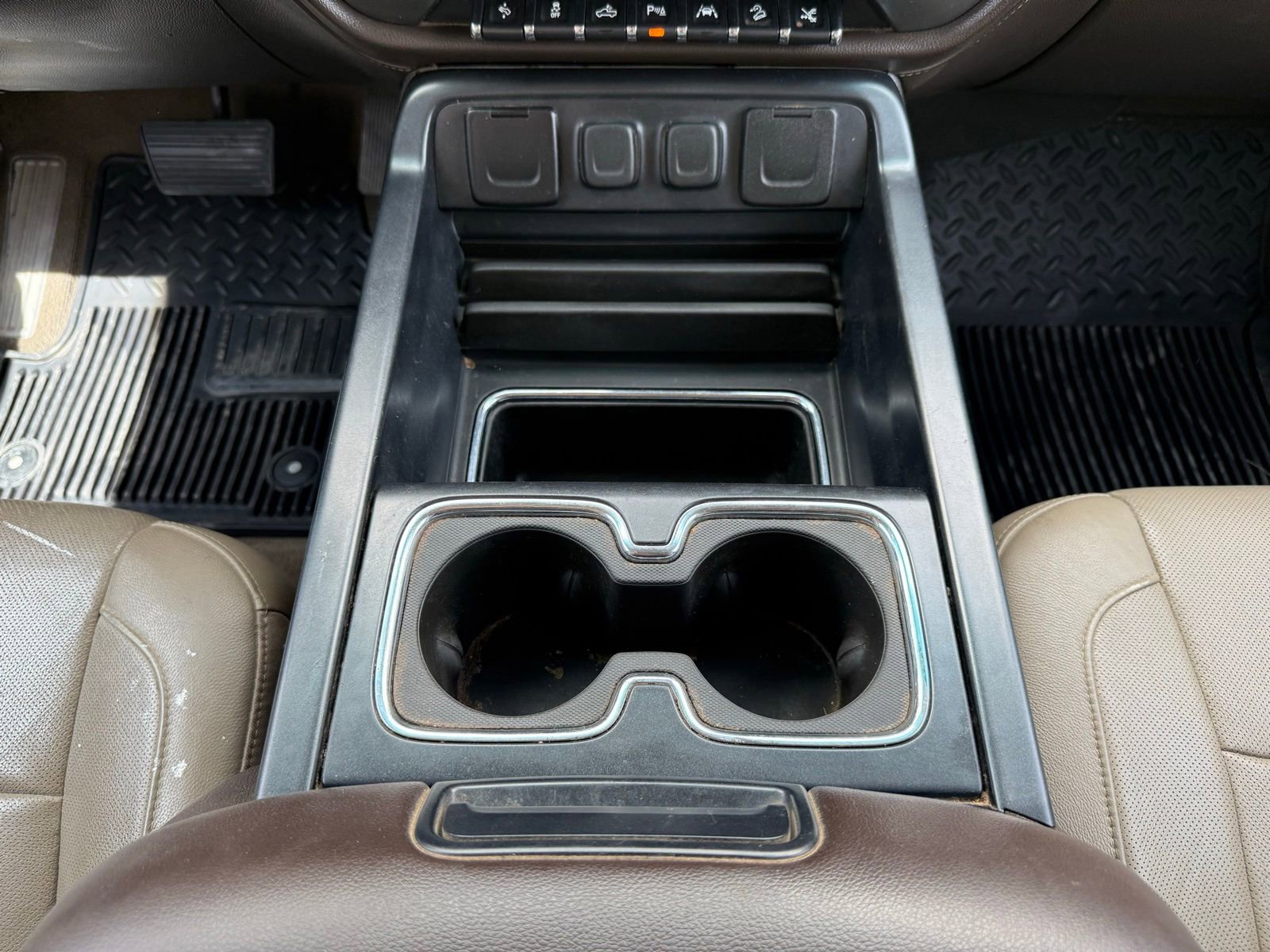 Used 2017 Chevrolet Silverado 1500 LTZ Z71 w/ LTZ Plus Package AWD/4WD image 31