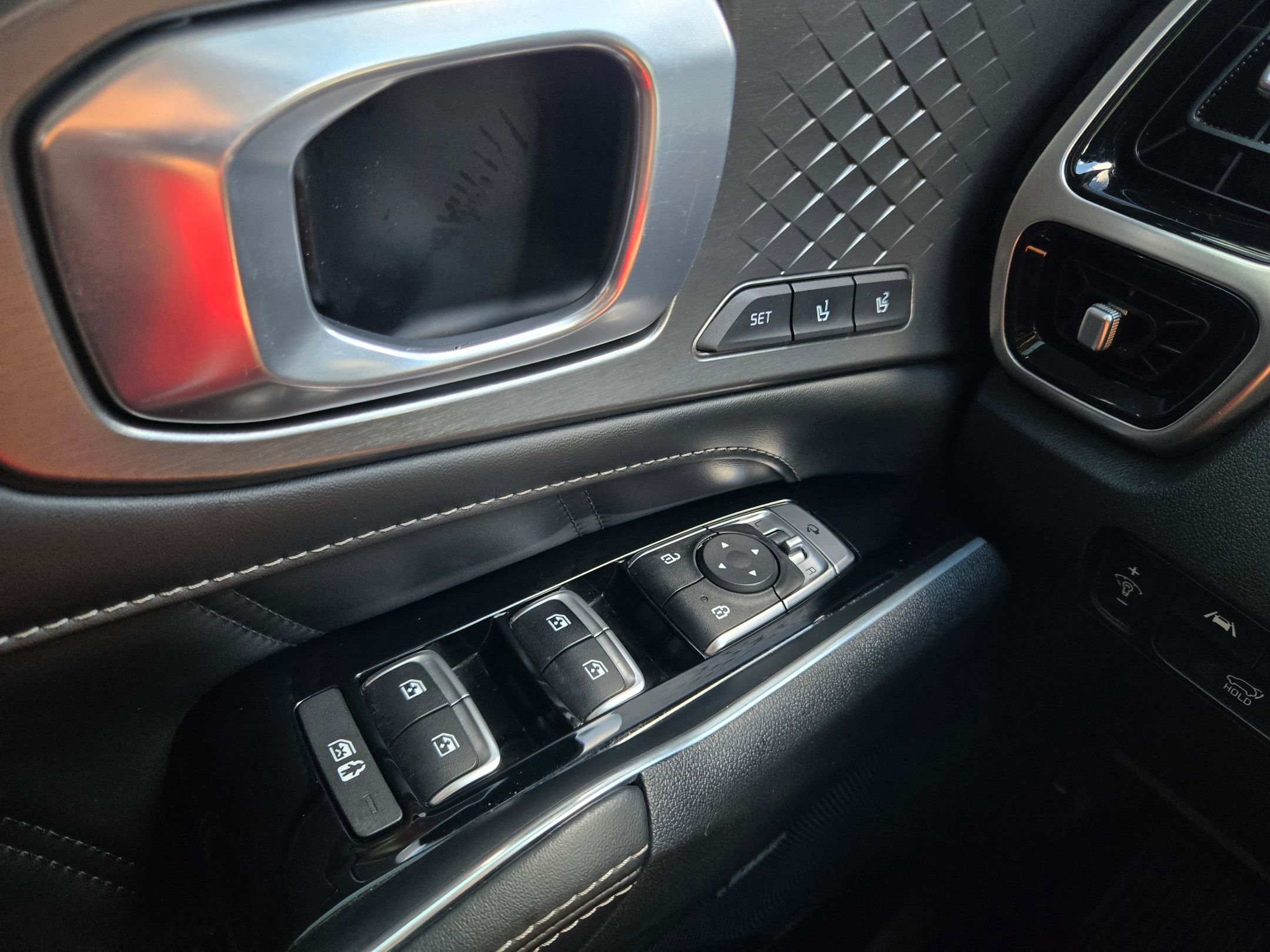 Used 2022 Kia Sorento SX image 21