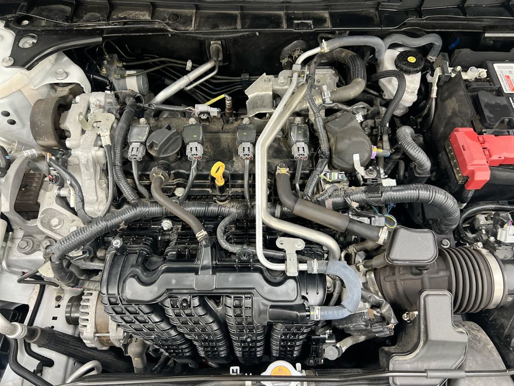 Used 2024 Nissan Altima 2.5 SV FWD image 24