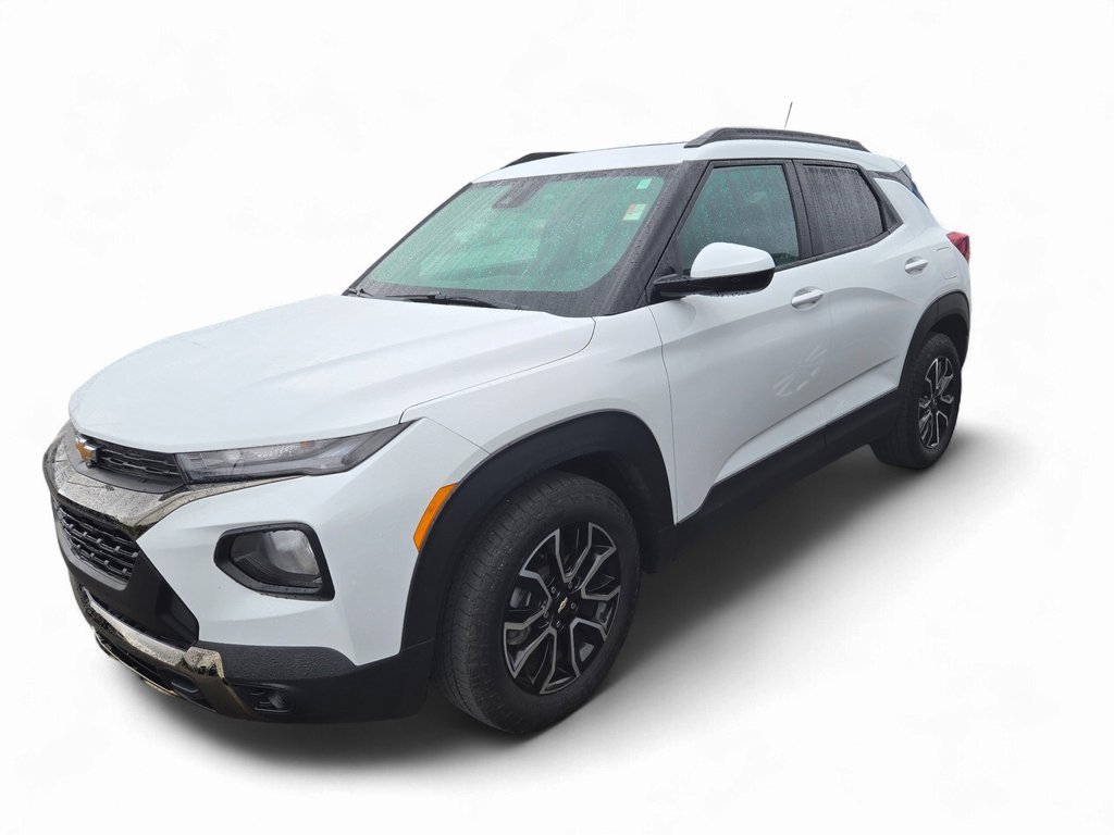 Used 2022 Chevrolet TrailBlazer ACTIV w/ Sun and Liftgate Package