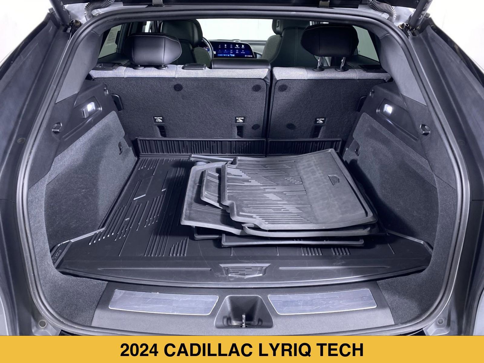 Certified 2024 Cadillac Lyriq Tech AWD/4WD image 14