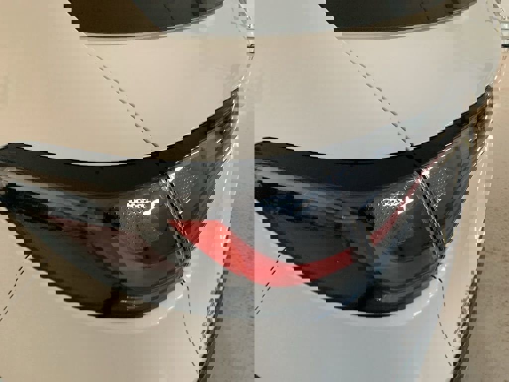 Used 2024 Honda HR-V Sport image 10