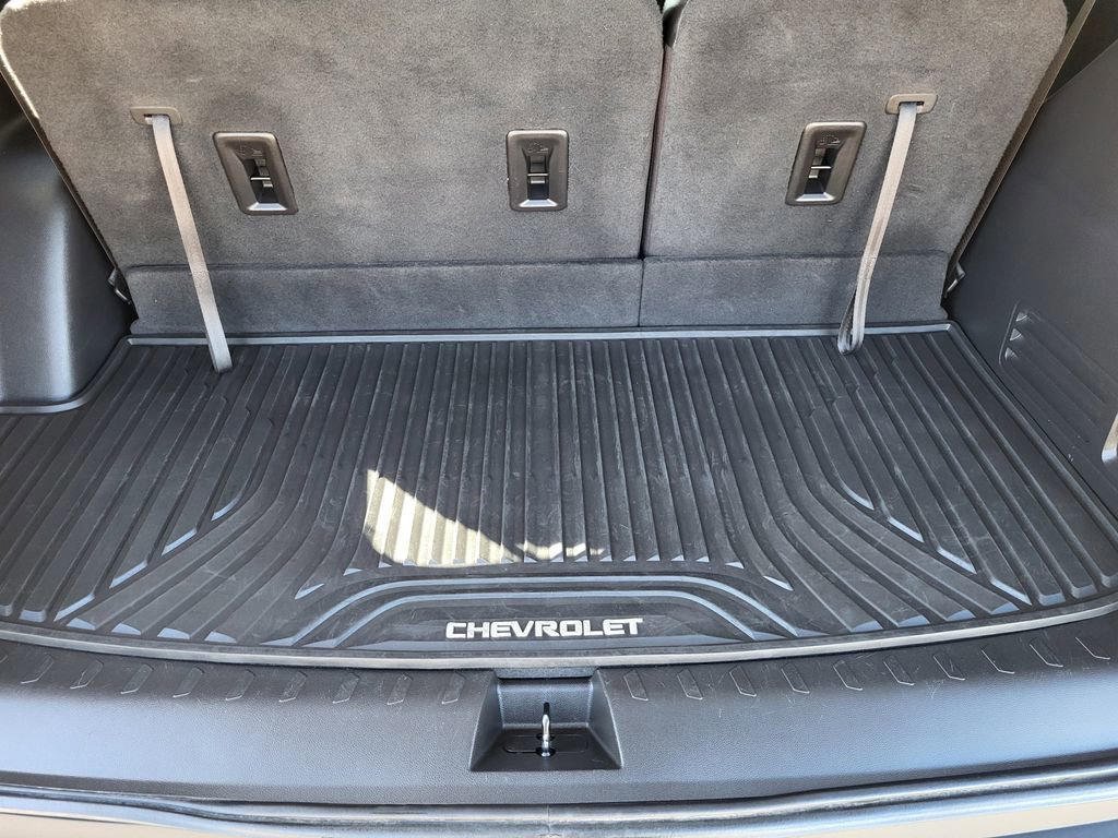 Used 2021 Chevrolet Traverse RS image 23